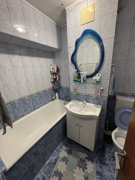 VANZARE APARTAMENT 3 CAMERE - LUJERULUI- MOBILAT UTILAT - METROU 