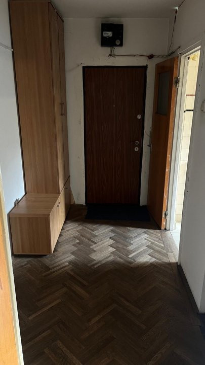 Apartament cu 3 camere intr-o oaza de verdeata- Piata Rahova