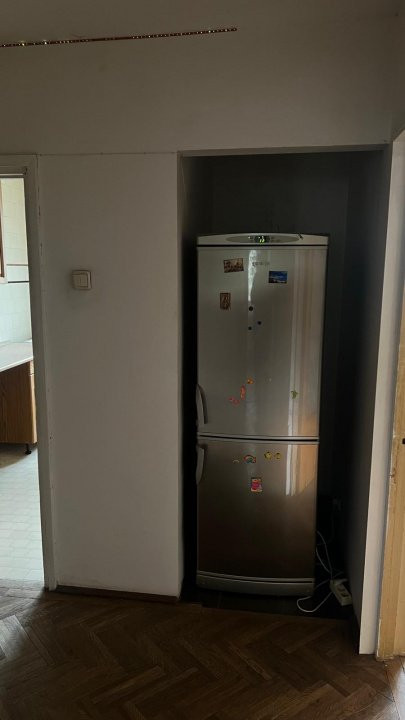 Apartament cu 3 camere intr-o oaza de verdeata- Piata Rahova
