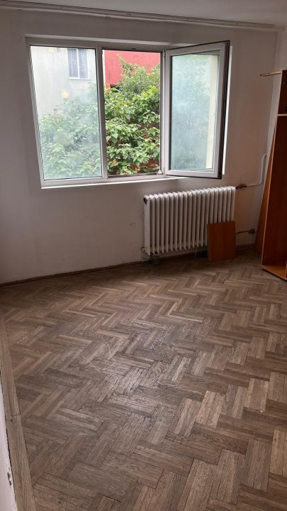 Apartament cu 3 camere intr-o oaza de verdeata- Piata Rahova