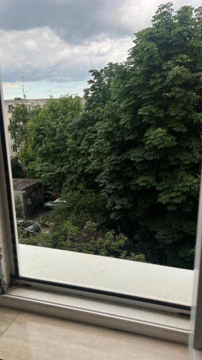 Apartament cu 3 camere intr-o oaza de verdeata- Piata Rahova