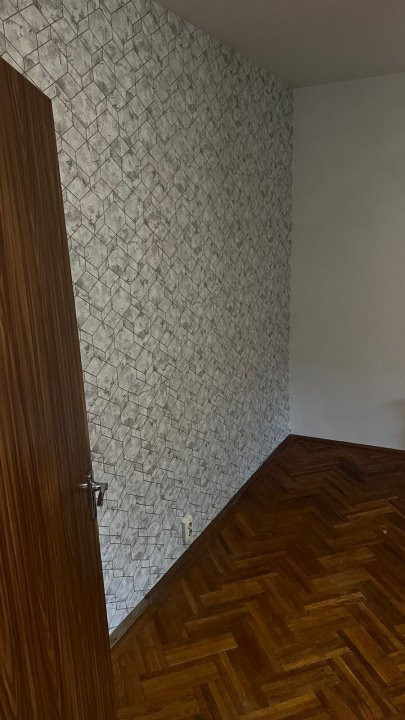 Apartament cu 3 camere intr-o oaza de verdeata- Piata Rahova