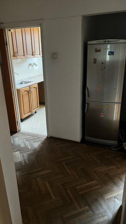 Apartament cu 3 camere intr-o oaza de verdeata- Piata Rahova
