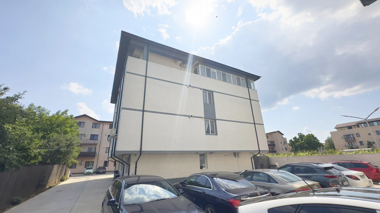 Garsonieră luminoasă cu loc de parcare inclus!