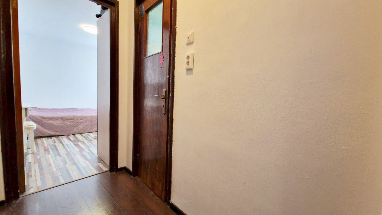 Apartament cu 2 camere și balcon însorit în Alexandru Obregia!