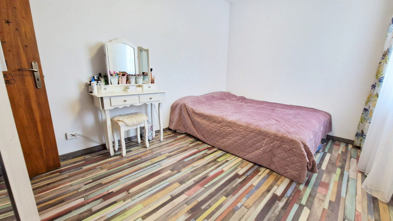 Apartament cu 2 camere și balcon însorit în Alexandru Obregia!