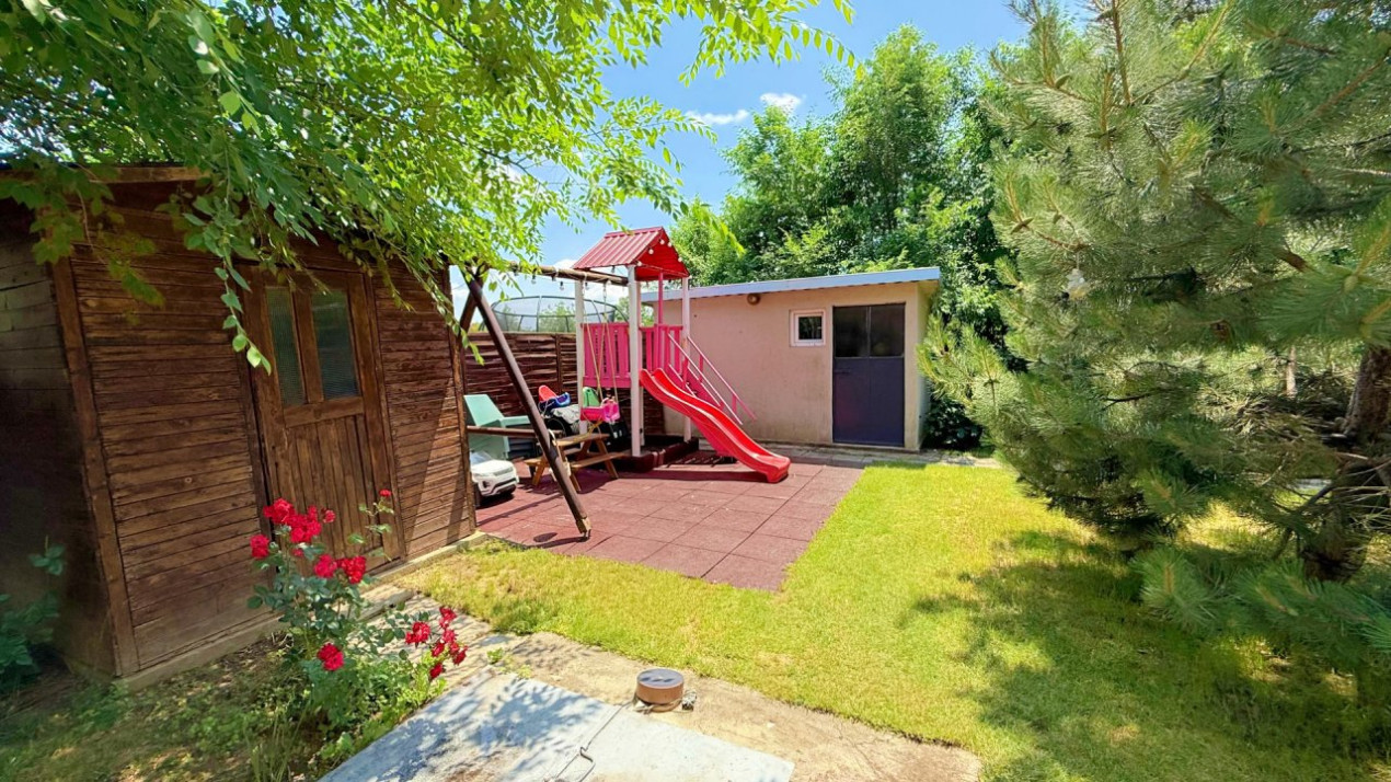 Casa individuala cu grădină superbă,P+1M, 158 mp, teren 468mp, 2017