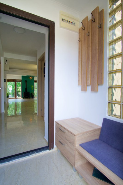 Casa individuala cu grădină superbă,P+1M, 158 mp, teren 468mp, 2017