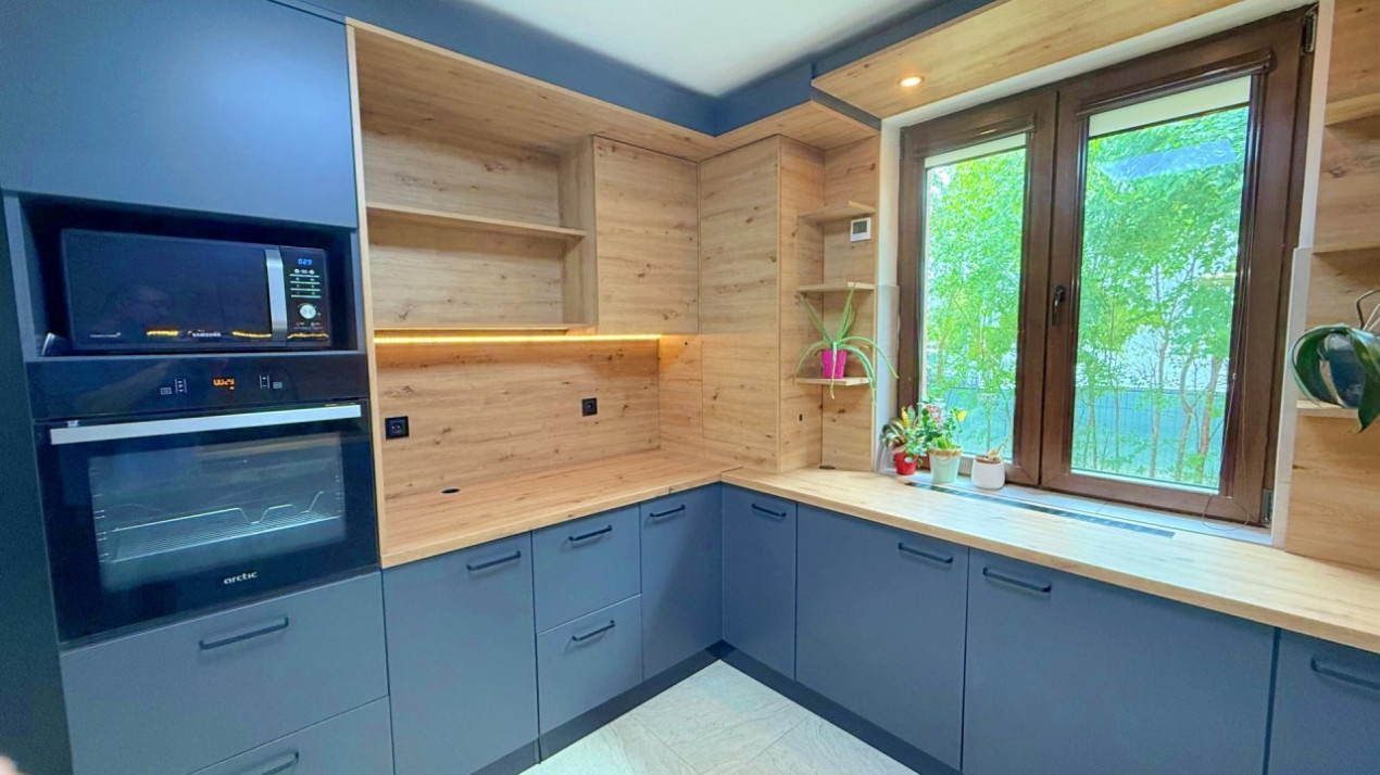 Casa individuala cu grădină superbă,P+1M, 158 mp, teren 468mp, 2017