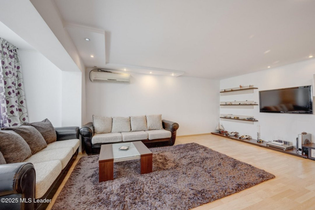 Apartament 3 camere 95 mp in Aviatiei