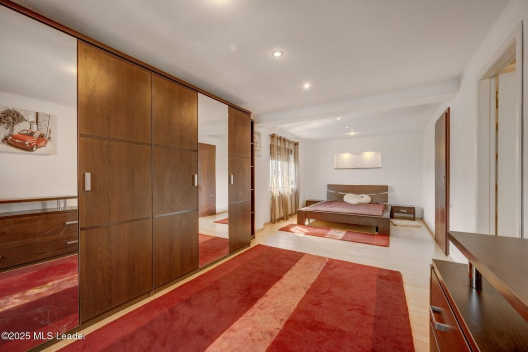 Apartament 3 camere 95 mp in Aviatiei