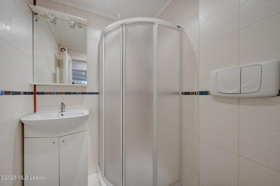 Apartament 3 camere 95 mp in Aviatiei