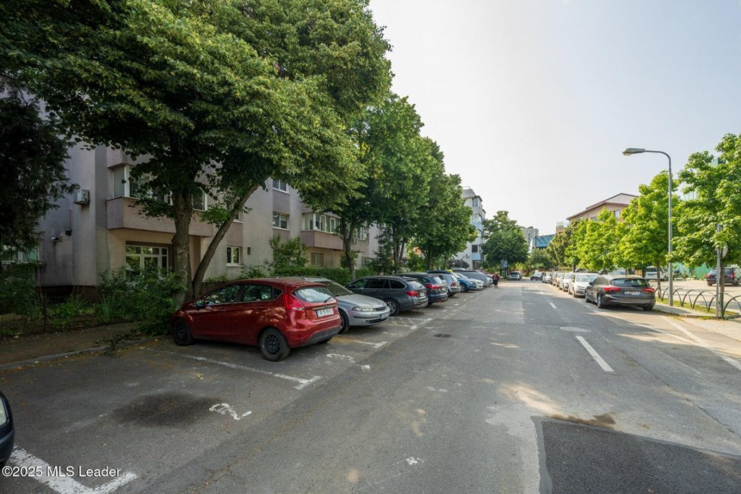 Apartament 3 camere 95 mp in Aviatiei