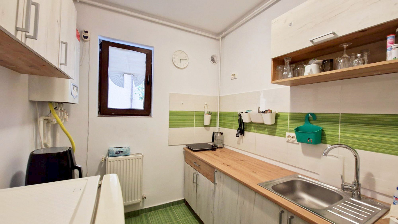 Garsonieră cochetă – Spațiu mic, confort mare!