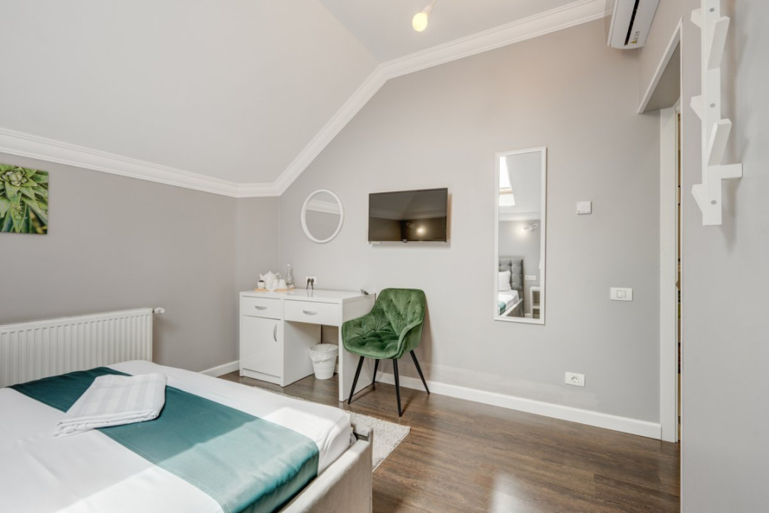 Afacere la Cheie ! Camere in regim hotelier+restaurant / profit bun !