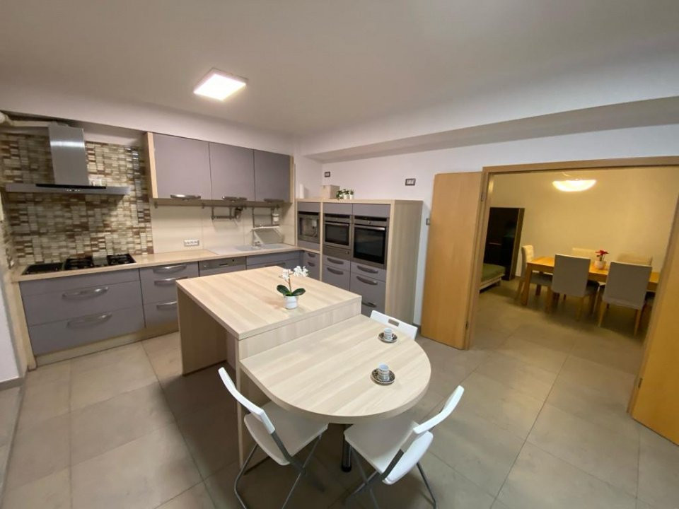 Închiriere apartament 5 camere – Prel, Ghencea, terasă 25mp, 2 locuri parcare