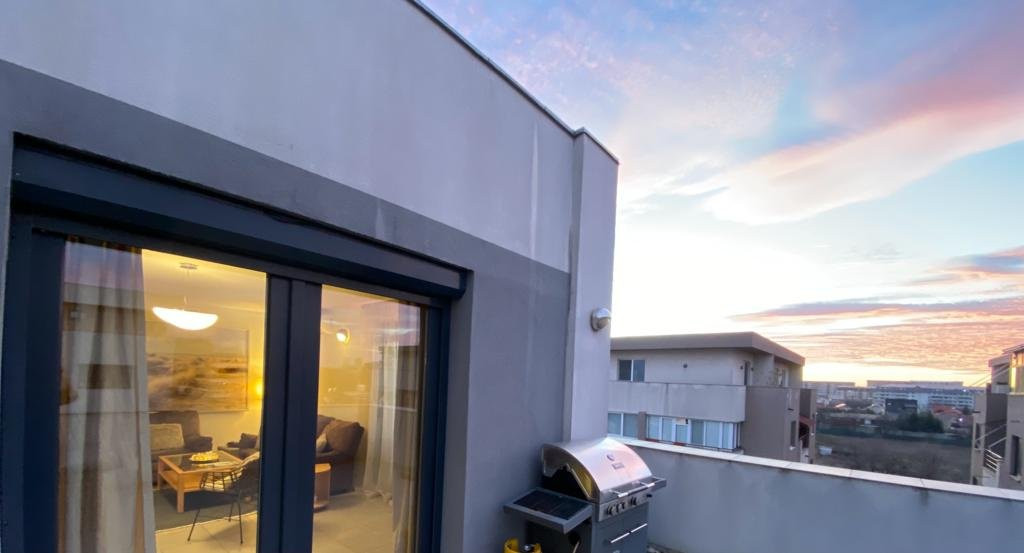 Închiriere apartament 5 camere – Prel, Ghencea, terasă 25mp, 2 locuri parcare