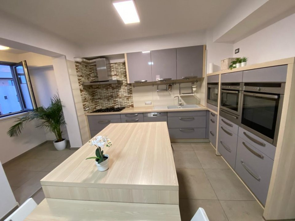 Închiriere apartament 5 camere – Prel, Ghencea, terasă 25mp, 2 locuri parcare