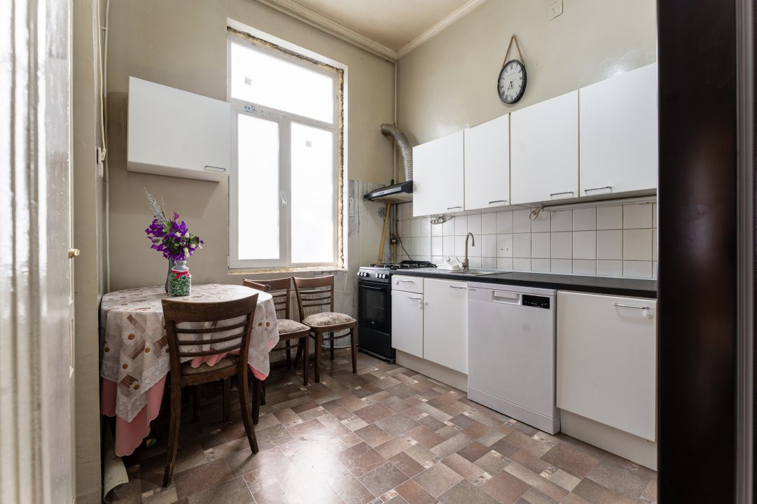 Apartament in vila de vanzare –  Calea Victoriei - Strada Frumoasa