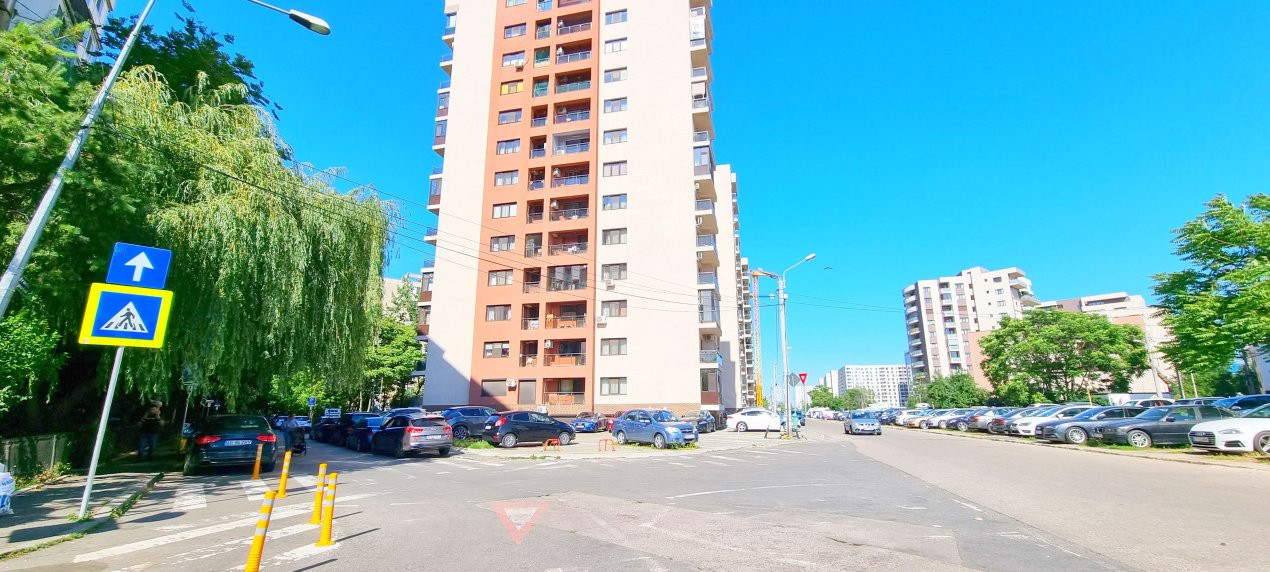Ap decomandat cu 2 camere la Lujerului, renovat si partial mobilat!