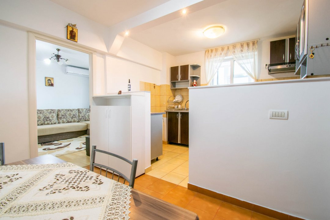  Metrou Piata Sudului Apartament cu 3 camere 68 mp 2 locuri de parcare