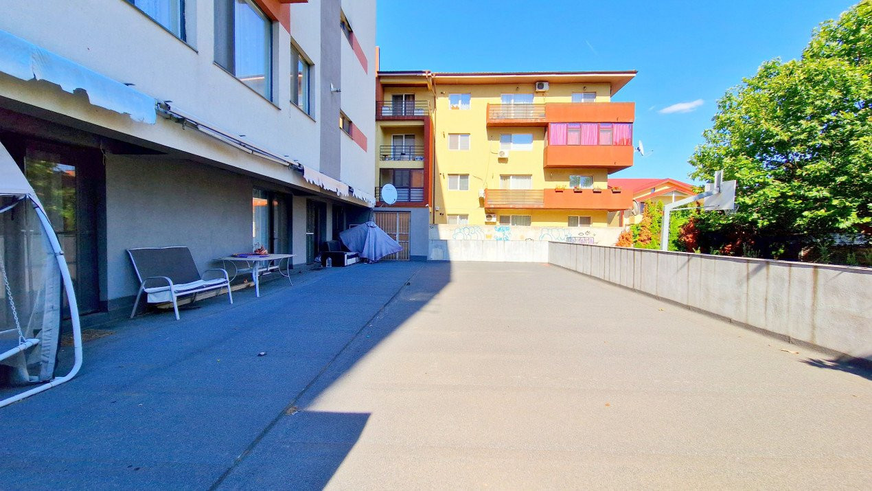 Apartament rar cu 5 camere și curte de 358 mp – Prelungirea Ghencea