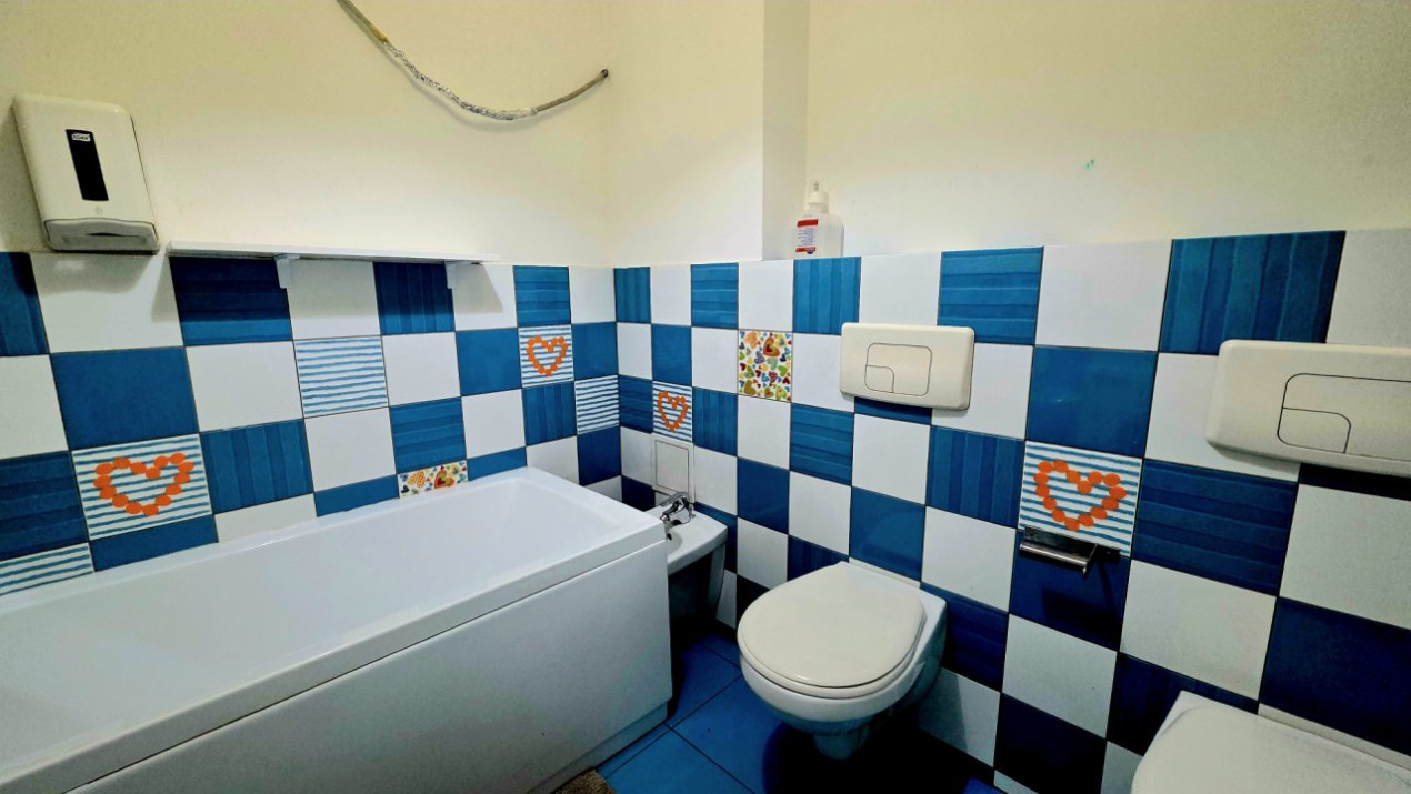 Apartament rar cu 5 camere și curte de 358 mp – Prelungirea Ghencea