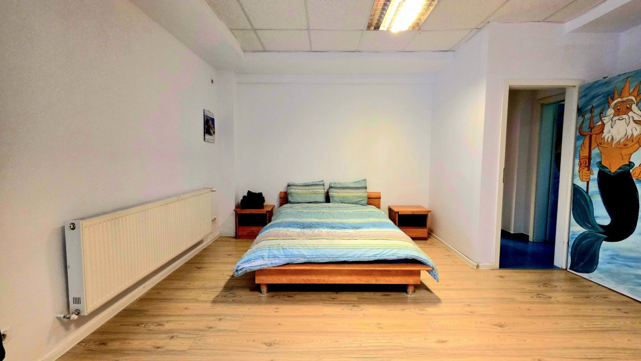 Apartament rar cu 5 camere și curte de 358 mp – Prelungirea Ghencea