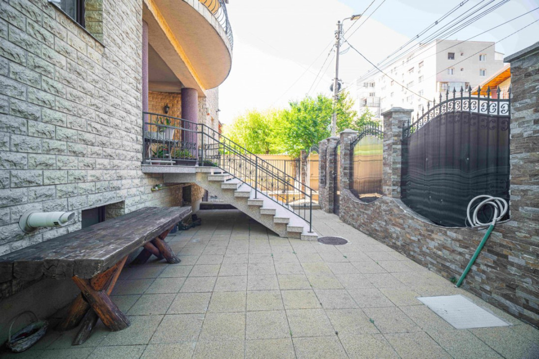 COLENTINA | VILĂ PREMIUM | 5 NIVELURI | 558 MP UTILI