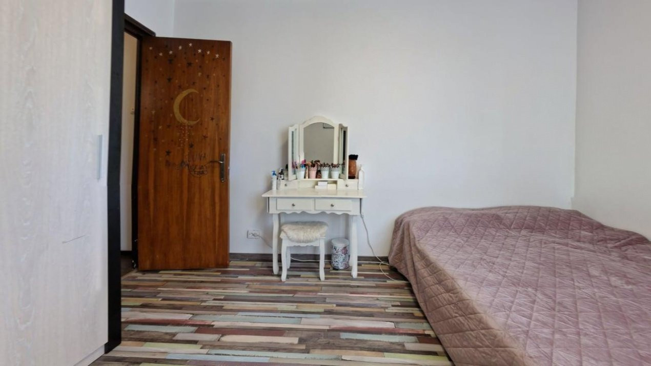 Apartament cu 2 camere și balcon însorit în Alexandru Obregia!