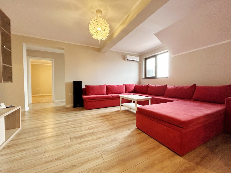Mansarda inalta 3 camere | 88 mp | Ciresului 8