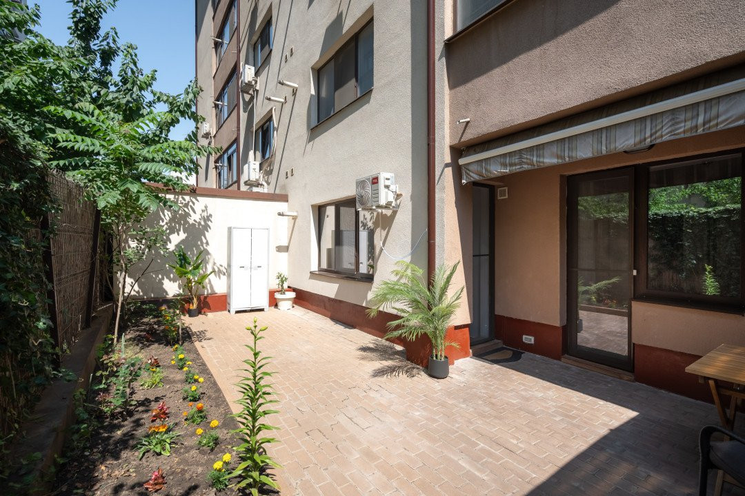 2 camere - curte 36mp - Ozana - str. Fetesti