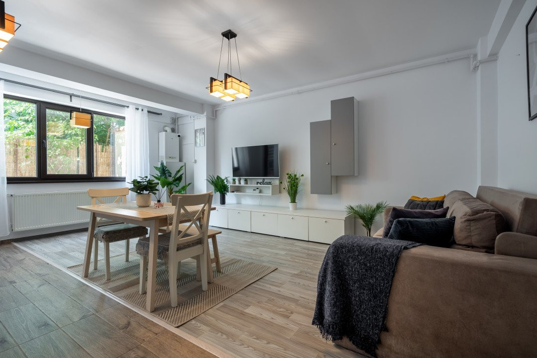 2 camere - curte 36mp - Ozana - str. Fetesti