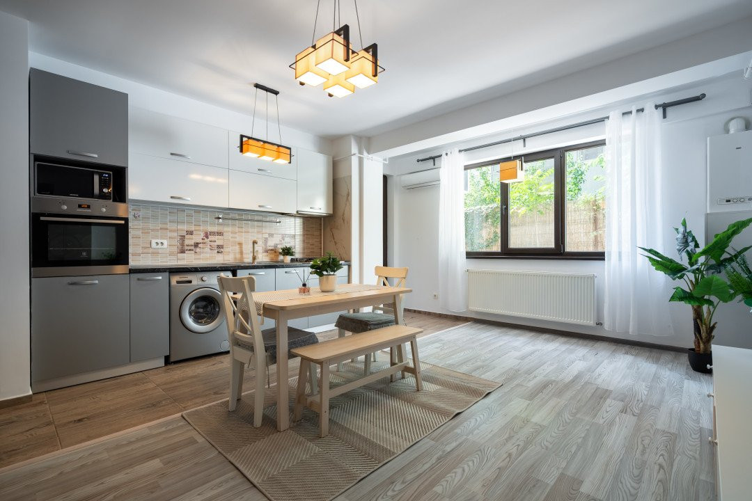 2 camere - curte 36mp - Ozana - str. Fetesti
