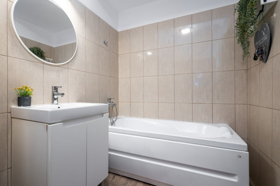 2 camere - curte 36mp - Ozana - str. Fetesti