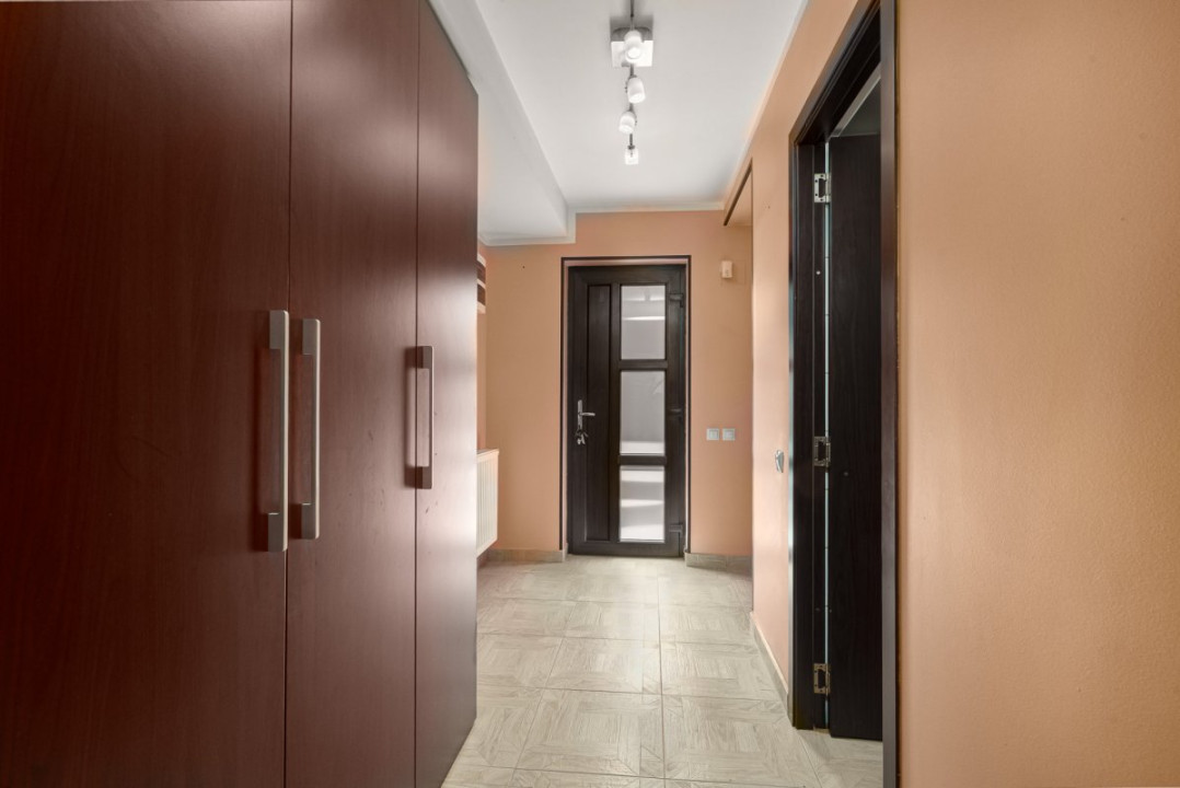  VIDRA – COMPLEX DEALUL VERDE, DUPLEX 100 MP, LOT 250 MP!