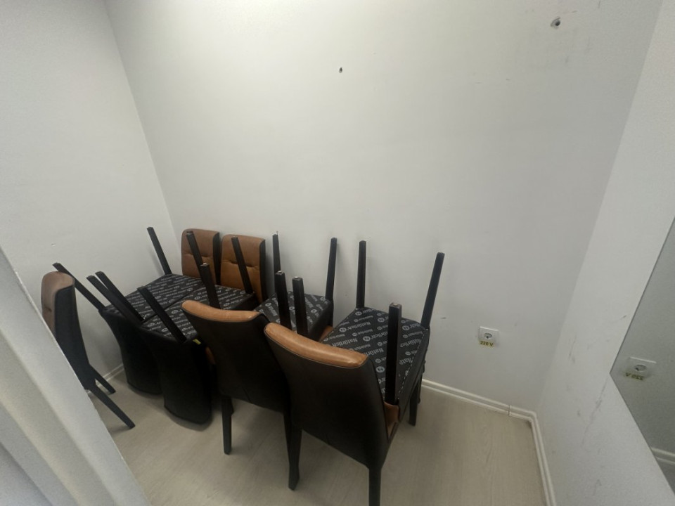 Spatiu Comercial 110 MP+lot 222 MP+2 locuri parcare New Residence