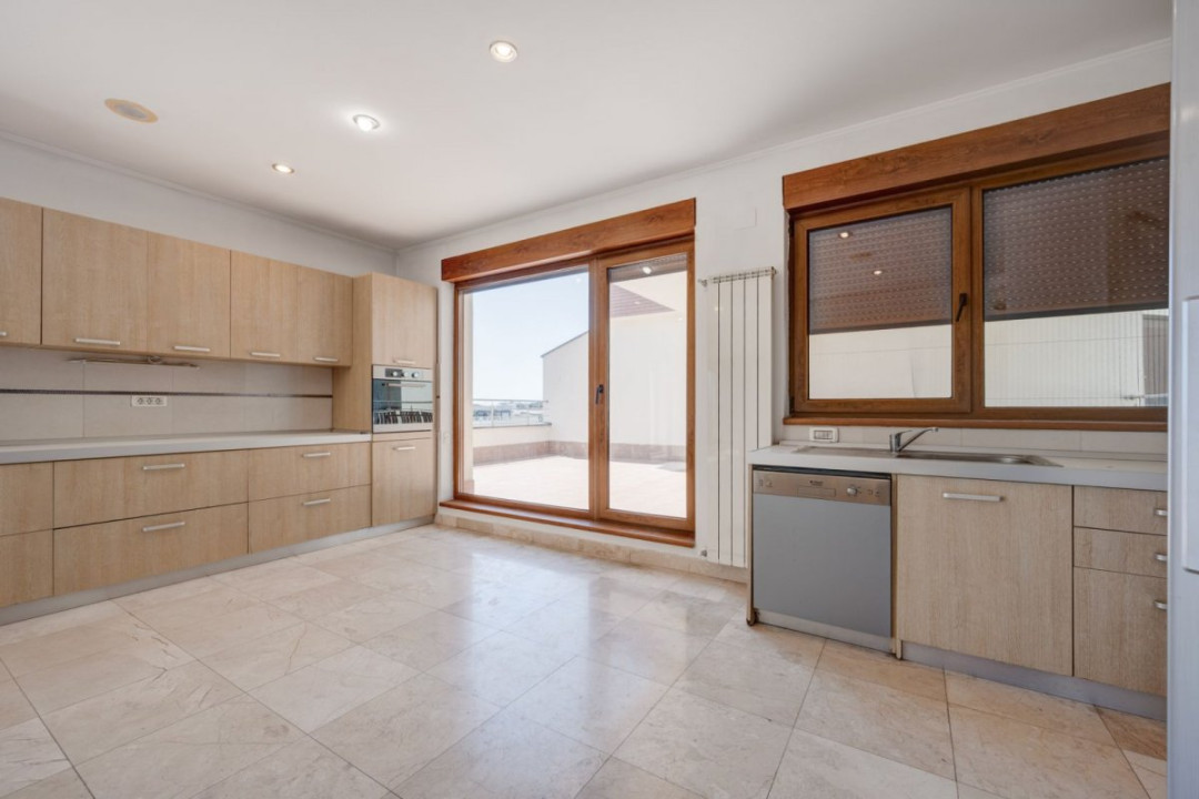 Penthouse spectaculos 5 camere, 482 mp, lift privat, Herăstrău – Satul Francez