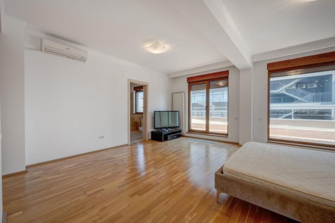 Penthouse spectaculos 5 camere, 482 mp, lift privat, Herăstrău – Satul Francez