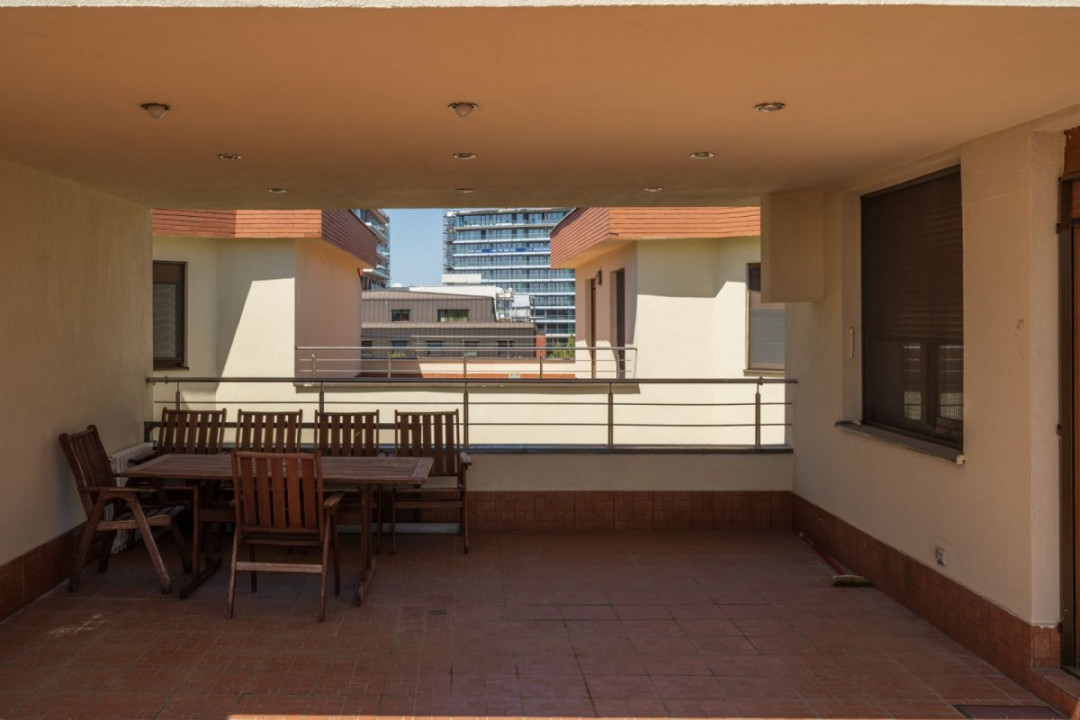 Penthouse spectaculos 5 camere, 482 mp, lift privat, Herăstrău – Satul Francez