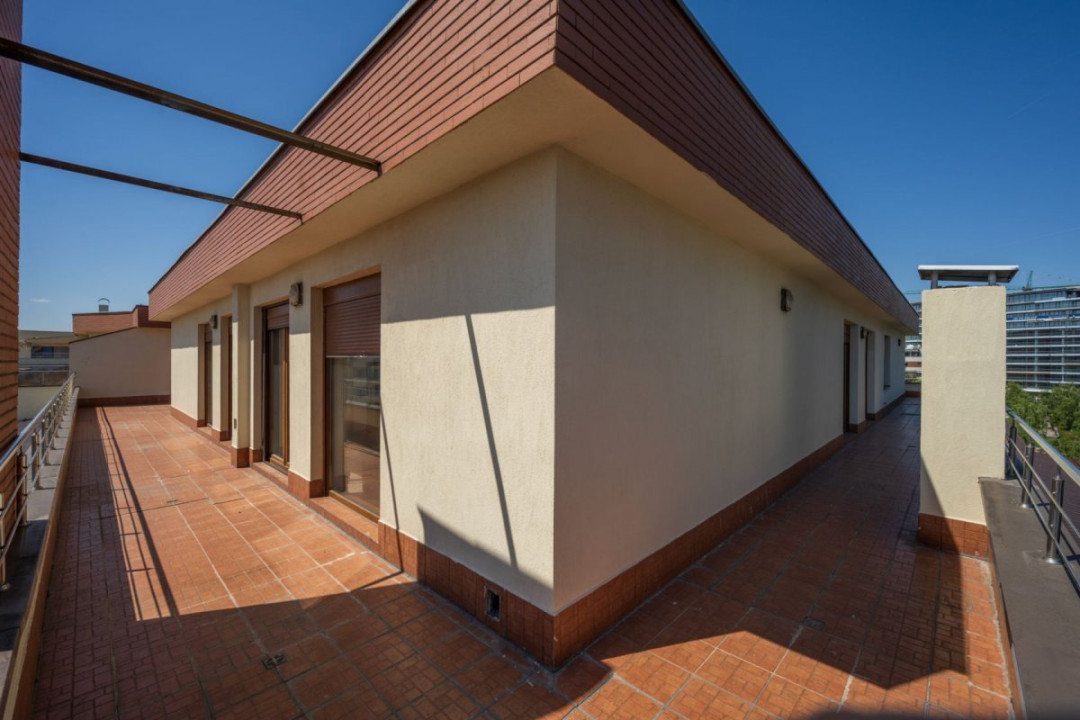 Penthouse spectaculos 5 camere, 482 mp, lift privat, Herăstrău – Satul Francez