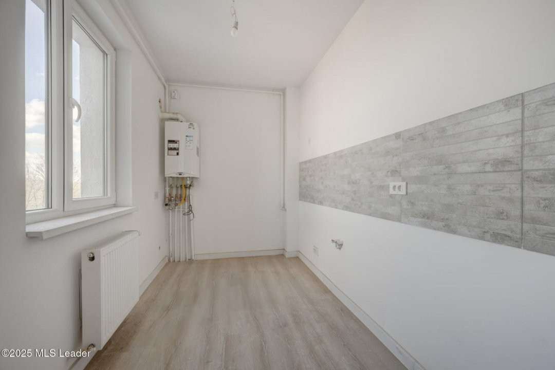 2 camere Giulesti- priveliste relaxanta, liniste, aproape de oras
