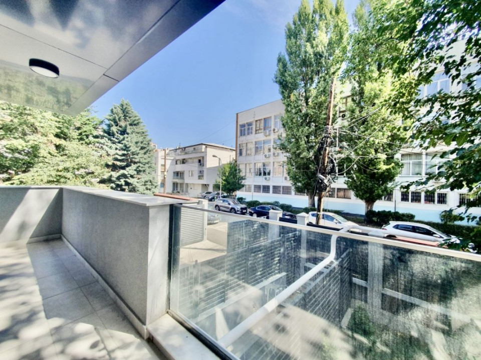 Unirii, apartament cu gradina proprie