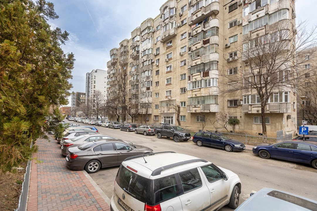 Unirii -Locație de excepție | Apartament decomandat, 2 camere, 60 mp – Emil Bota