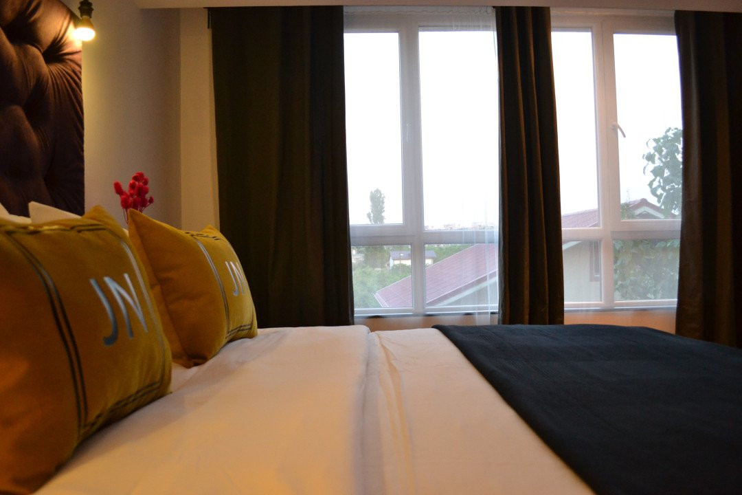 Aparthotel 15 apartamente | 29 camere | Drumul Taberei-Romancierilor