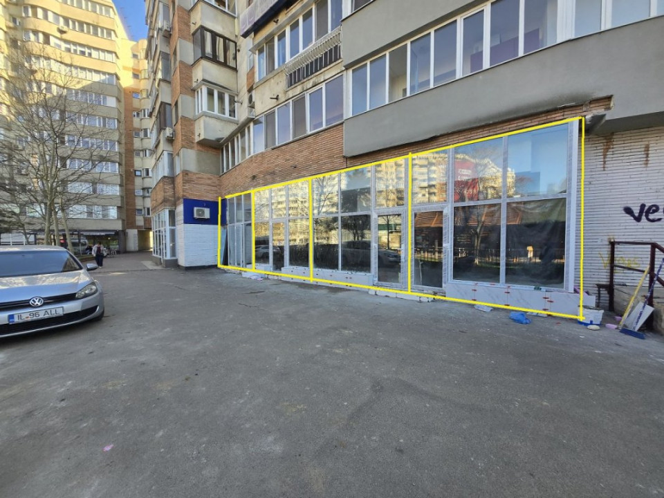TREI Spatii comerciale Dristor Mc Donald s Metrou Stradal Camil Ressu