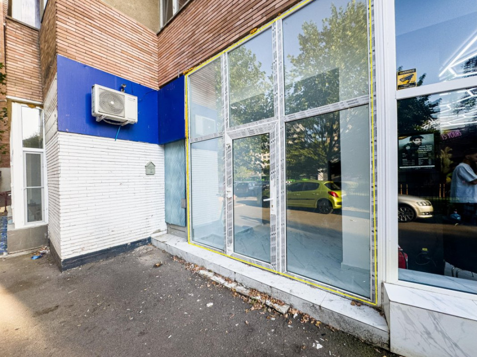 Spatiu comercial 32,2mp Dristor McDonald's Metrou Stradal Camil Ressu