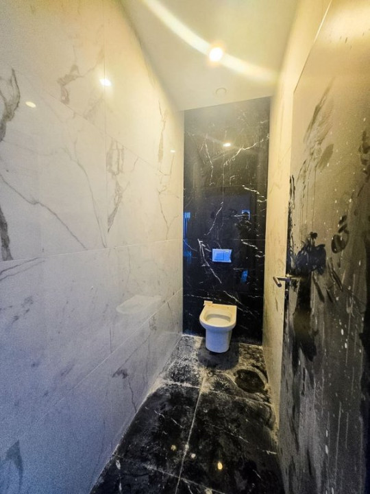 Spatiu comercial 32,2mp Dristor McDonald's Metrou Stradal Camil Ressu