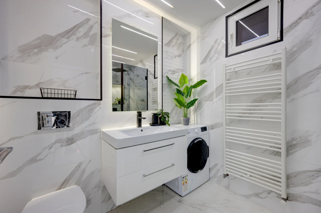 Apartament 3 camere, complet renovat, gata de mutat!