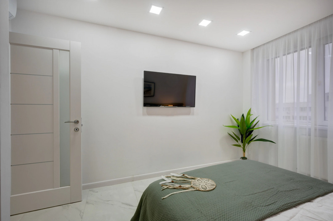Apartament 3 camere, complet renovat, gata de mutat!